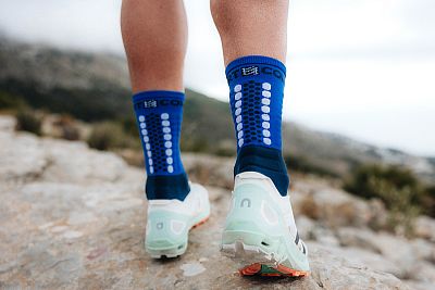 Compressport Ultra Trail Socks V2.0 dazz blue / blues běžecké ponožky