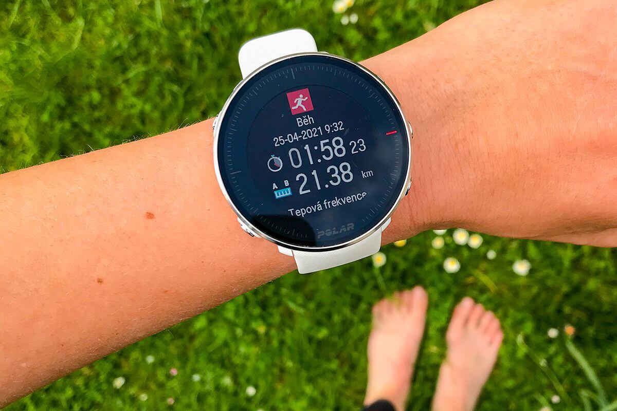 Skyrunnerka Evča Žáčková nám otestovala Polar Vantage M