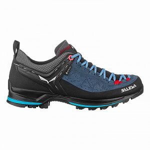 61358-8679-Salewa-WS-MTN-Trainer-2-GTX-dark-denim-fluo-coral-side