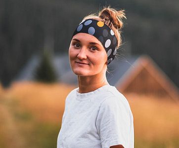 Bjež čelenka Active Peloton dámská sportovní čelenka