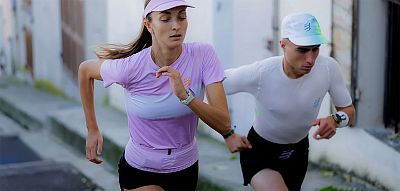 Compressport Free Belt 2.0 orchid/apricot oboustranný běžecký opasek s kapsami