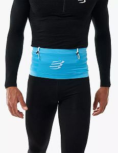 Compressport Free Belt Pro 2.0 norse blue/neon green běžecký opasek s kapsami a úchytem holí