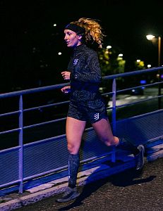 Compressport Headband On/Off aurora black/aurora běžecká čelenka