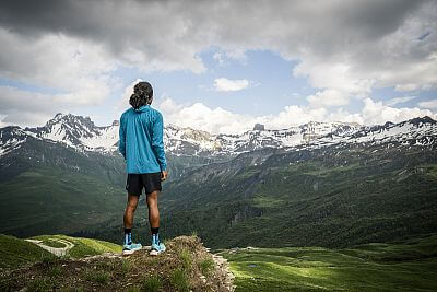 Compressport Hurricane Waterproof 10/10 Jacket mosaic blue running