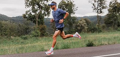 Compressport Performance Short M black pánské kraťasy na běh
