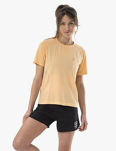 Compressport Performance SS TShirt W impala / buff orange dámské běžecké tričko