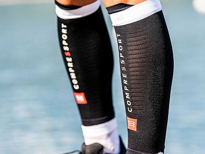 Compressport R2 3.0 black/white návleky na lýtka