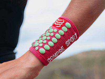 Compressport Sweatbands 3D.Dots pink/summer green sportovní potítko