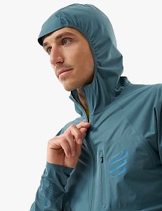 Compressport Tempest Waterproof Jacket M stargazer pánská nepromokavá běžecká bunda detail kapuce