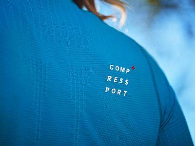 Compressport Trail Postural SS Top W enamel/paradise green logo