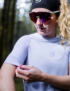 Compressport Trail Racing SS TShirt W jacaranda dámské běžecké tričko