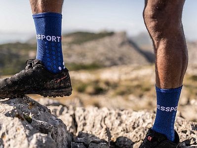 Compressport Ultra Trail Socks blue melange sportovní ponožky