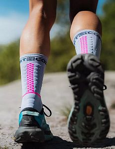 Compressport Ultra Trail Socks V2.0 - UTMB 2026 - lavender běžecké trailové ponožky