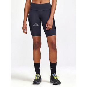 Craft Pro Trail short tight W black přední pohled na postavě