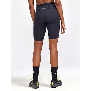 Craft Pro Trail short tight W black zadní pohled na postavě