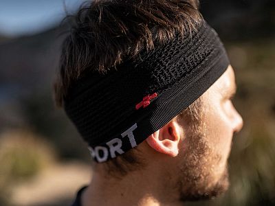 CU00009B_990_0TU-Compressport-Headband-On-Off-black-celenka