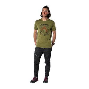 Dynafit 24/7 Artist Series Cotton T-Shirt M capulet olive/no friends přední pohled na postavě
