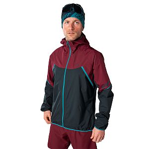 Dynafit Alpine GTX Jacket M burgundy přední pohled na postavě detail