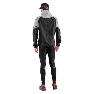 Dynafit Alpine GTX M JKT alloy zadní pohled na postavě