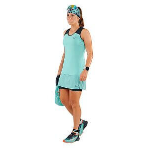 Dynafit Alpine Pro 2in1 Skirt W marine blue přední pohled na postavě