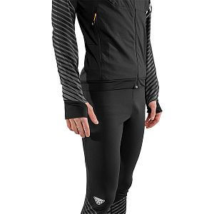 Dynafit Alpine Reflective JKT M black out/nimbus přední pohled na postavě detail