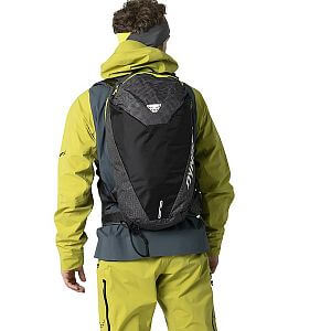 Dynafit Blacklight 24 Backpack black out skialpový batoh