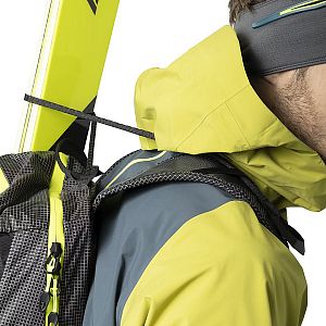 Dynafit Blacklight 24 Backpack black out skialpový batoh