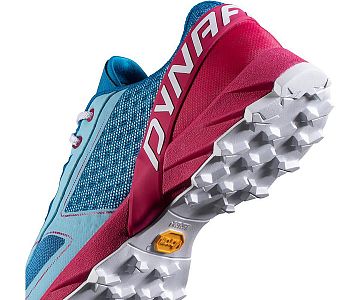 Dynafit Feline Up W mykonos blue/sangria dámské trailové boty na vertical race