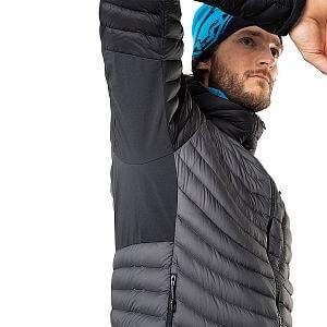Dynafit Radical Down Hood Jacket M black out pánská izolační péřová bunda na skialpy i pro volný čas