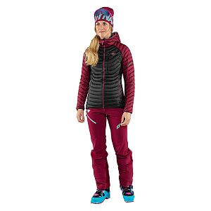 Dynafit Radical Down RDS Hooded Jacket W beet red přední pohled na postavě