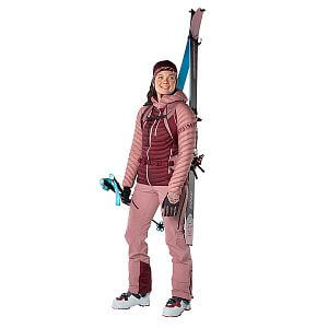 Dynafit Radical Down RDS Hooded Jacket W mokarosa přední pohled na postavě