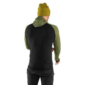 Dynafit Radical Polartec® Hooded Jacket Men winter moss zadní pohled na postavě