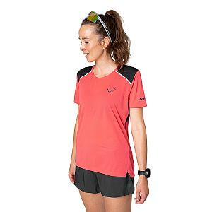 Dynafit Sky Shirt W cabana přední pohled na postavě detail,l