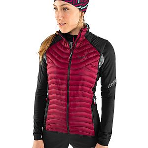 Dynafit Speed Insulation Vest Women beet red přední pohled na postavě detail