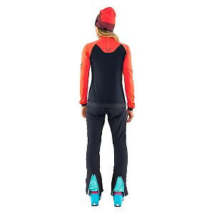 Dynafit Speed Polartec® 1/2 Zip Women hot coral zadní pohled na postavě