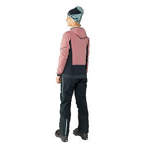 Dynafit Tigard Alpha Direct Jacket W mokarosa zadní pohled na postavě