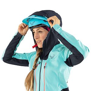 Dynafit TLT Dynastretch Jacket Women marine blue kapuce přes helmu