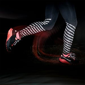Dynafit Trail Reflective Pants W black out dámské běžecké kalhoty s reflexními prvky