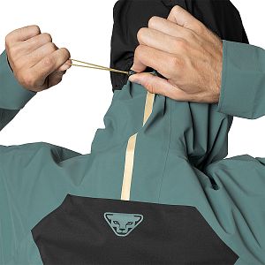 Dynafit Transalper 3L jacket M atlantic detail kapuce