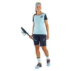 Dynafit Transalper Light Shirt W marine blue přední pohled na postavě