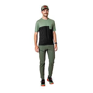 Dynafit Transalper Pocket S/S Tee M sage přední pohled na postavě