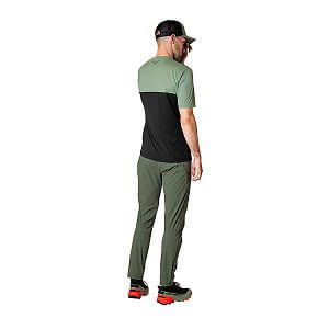 Dynafit Transalper Pocket S/S Tee M sage zadní pohled na postavě