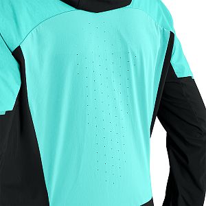 Dynafit Traverse Alpha® Hooded Jacket Women marine blue zadní pohled na postavě detail