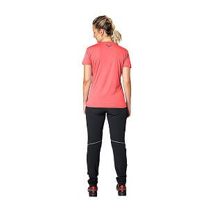 Dynafit Traverse T-Shirt Women cabana zadní pohled na postavě