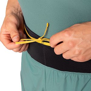 Dynafit Ultra 2in1 Shorts M atlantic detail pas