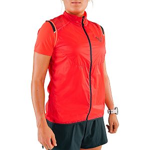 Dynafit Vert Wind Vest W hot coral Přední pohled na postavě detail