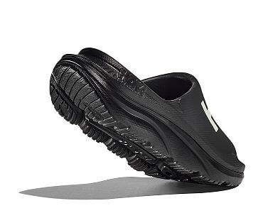 Hoka Ora Athletic Slide U black / white