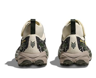 Hoka Speedgoat 6 MID GTX M truffle salt / cement