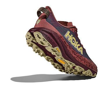 Hoka Speedgoat 6 W rouge / black cherry dámské běžecké trailové boty