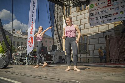 Módní přehlídka Runsport.cz na Majálesu 2025